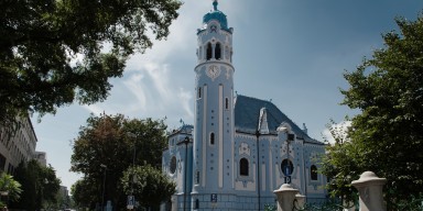Sankt-Elisabeth-Kirche – Blaue Kirche