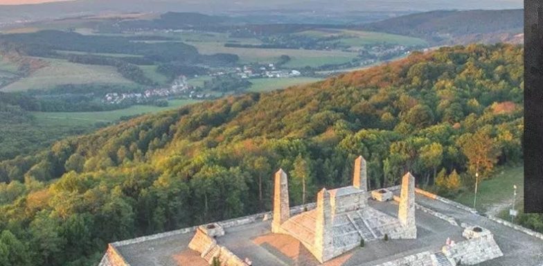 To believe, to love, to work!