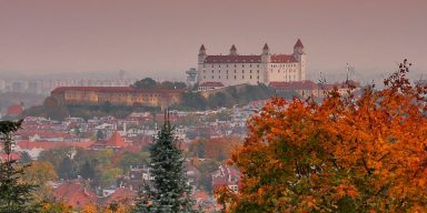 Aká je jeseň v Bratislave? Plná farieb, vína a chutí