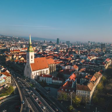 1. Marketingová a komunikačná stratégia destinácie Bratislava
