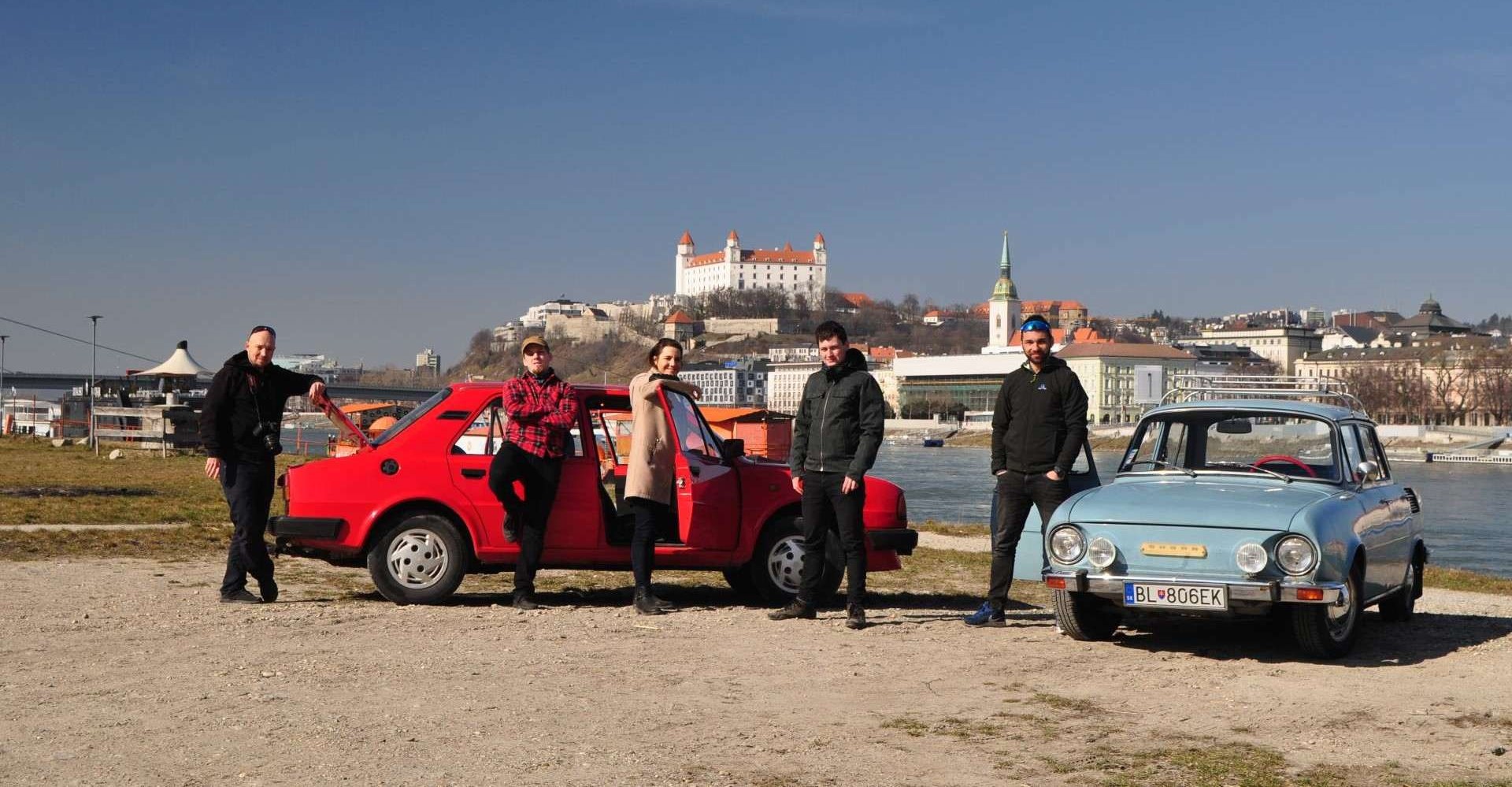 Bratislava Private Sightseeing Guided Tour with Skoda car